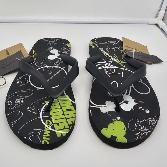 NWT GREYHOUND DESIGN X MICKEY MOUSE Black Flip Flops Men's sz 43 - Picture 4 of 6